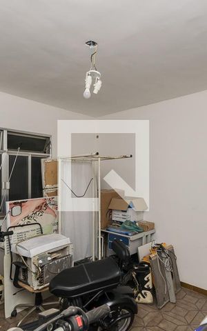 Casa à venda com 200m², 3 quartos e 5 vagas Casa à venda com 200m², 3 quartos e 5 vagasQuarto de Serviço