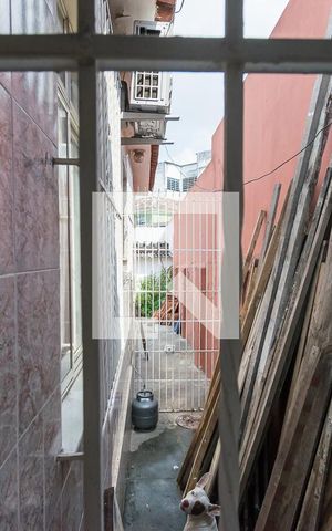 Casa à venda com 200m², 3 quartos e 5 vagas Casa à venda com 200m², 3 quartos e 5 vagasVista do Quarto 3