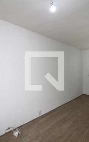 Casa para alugar com 85m², 2 quartos e sem vagaSala