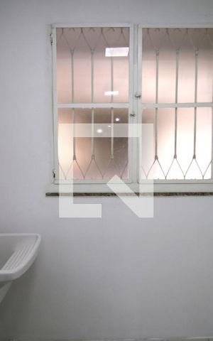 Casa para alugar com 85m², 2 quartos e sem vagaÁrea de Serviço