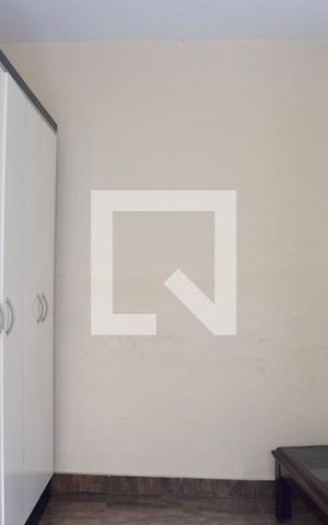 Casa à venda com 120m², 2 quartos e 1 vaga Casa à venda com 120m², 2 quartos e 1 vagaQuarto de Serviço