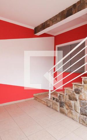 Casa à venda com 245m², 6 quartos e 3 vagas Casa à venda com 245m², 6 quartos e 3 vagasGaragem