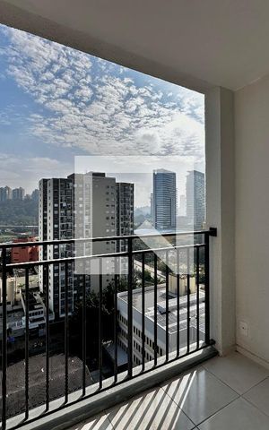 Apartamento à venda com 36m², 2 quartos e sem vagaSacada