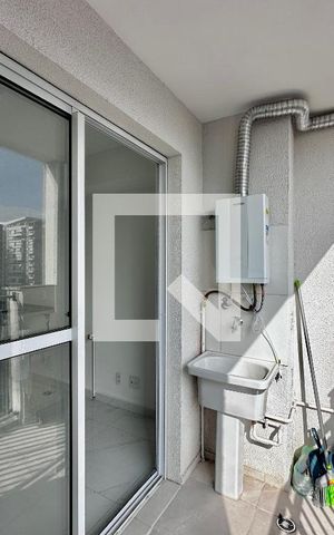 Apartamento à venda com 36m², 2 quartos e sem vagaSacada