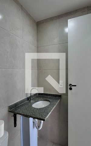 Apartamento à venda com 36m², 2 quartos e sem vagaBanheiro