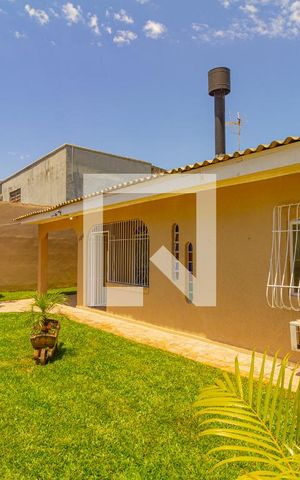 Casa à venda com 300m², 2 quartos e 3 vagas Casa à venda com 300m², 2 quartos e 3 vagasÁrea Externa