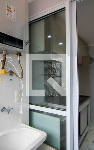 Apartamento à venda com 56m², 2 quartos e 1 vaga Apartamento à venda com 56m², 2 quartos e 1 vagaÁrea de serviço
