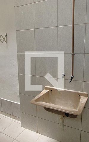 Casa para alugar com 47m², 2 quartos e sem vagaÁrea de Serviço
