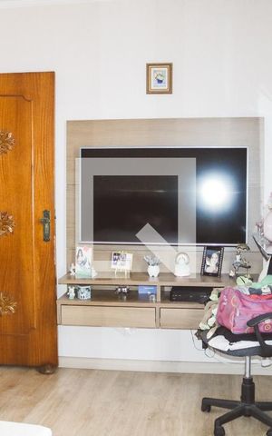 Casa à venda com 450m², 4 quartos e 5 vagas Casa à venda com 450m², 4 quartos e 5 vagasQuarto 2