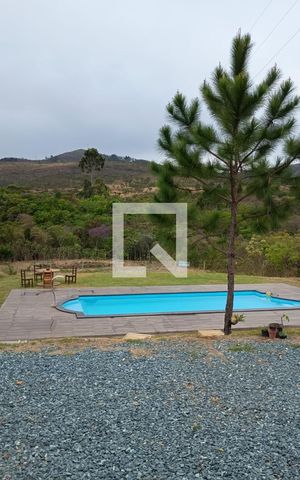 Casa de condomínio à venda com 130m², 3 quartos e 2 vagas Casa de condomínio à venda com 130m², 3 quartos e 2 vagasPiscina