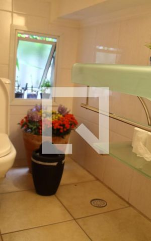 Casa à venda com 195m², 4 quartos e 3 vagasLavabo da Sala
