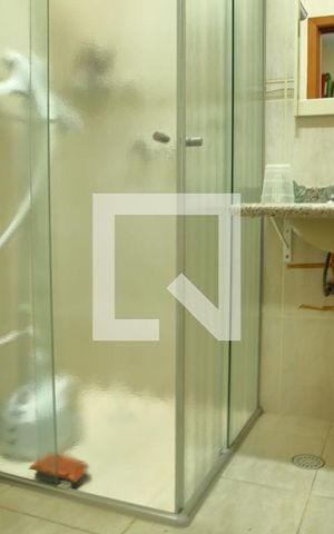 Casa à venda com 195m², 4 quartos e 3 vagasBanheiro Suíte 2