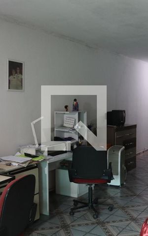 Casa à venda com 320m², 2 quartos e 2 vagasSuíte 1