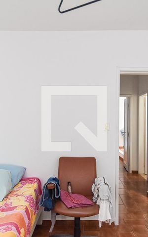 Casa de condomínio à venda com 215m², 4 quartos e 1 vaga Casa de condomínio à venda com 215m², 4 quartos e 1 vagaQuarto 2