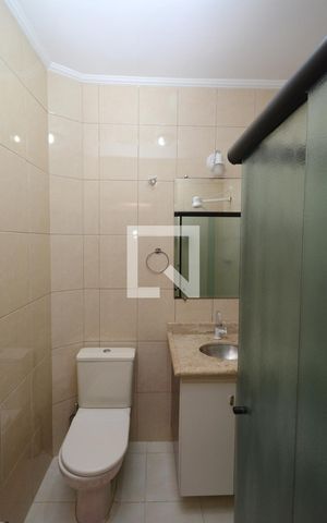 Casa à venda com 115m², 3 quartos e 2 vagasBanheiro