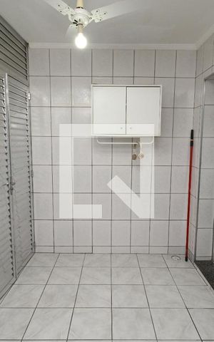 Casa à venda com 115m², 3 quartos e 2 vagasÁrea de Serviço