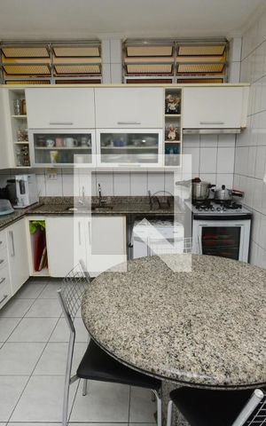 Casa à venda com 115m², 3 quartos e 2 vagasCozinha