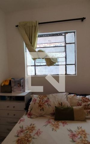 Casa à venda com 200m², 2 quartos e sem vaga Casa à venda com 200m², 2 quartos e sem vagaquarto 1