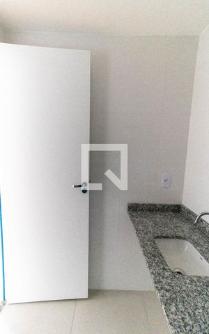 Studio para alugar com 40m², 1 quarto e 1 vaga Studio para alugar com 40m², 1 quarto e 1 vagaBanheiro