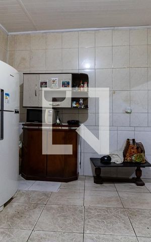 Casa à venda com 144m², 5 quartos e 2 vagas Casa à venda com 144m², 5 quartos e 2 vagasCozinha da Casa 1