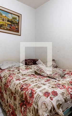 Casa à venda com 144m², 5 quartos e 2 vagas Casa à venda com 144m², 5 quartos e 2 vagasQuarto 2 da Casa 2