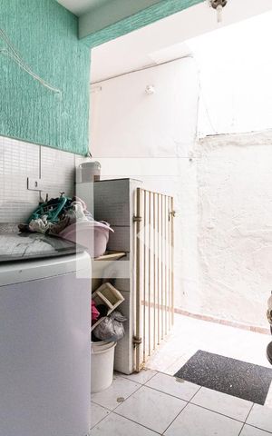 Casa à venda com 144m², 5 quartos e 2 vagas Casa à venda com 144m², 5 quartos e 2 vagasLavanderia da Casa 2