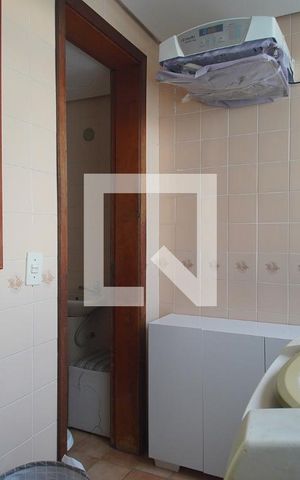 Apartamento à venda com 87m², 2 quartos e sem vaga Apartamento à venda com 87m², 2 quartos e sem vagaÁrea de Serviço