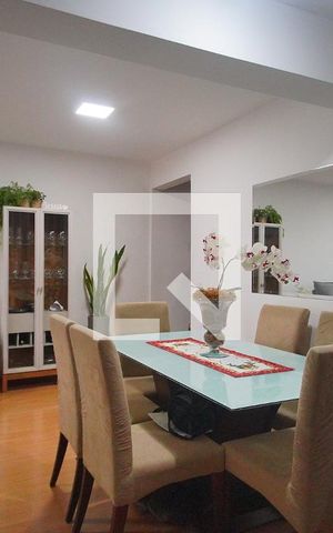 Apartamento à venda com 87m², 2 quartos e sem vaga Apartamento à venda com 87m², 2 quartos e sem vagaSala