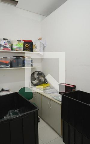 Casa à venda com 150m², 2 quartos e 3 vagasEdícula