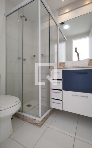 Apartamento à venda com 78m², 2 quartos e 1 vagaBanheiro da Suíte 1