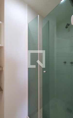 Apartamento à venda com 78m², 2 quartos e 1 vagaBanheiro da Suíte 2
