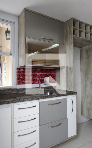 Apartamento à venda com 78m², 2 quartos e 1 vaga Apartamento à venda com 78m², 2 quartos e 1 vagaCozinha - Armários