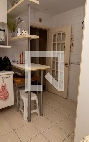 Apartamento à venda com 102m², 2 quartos e 2 vagas Apartamento à venda com 102m², 2 quartos e 2 vagasCozinha