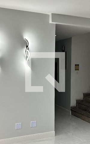 Apartamento à venda com 102m², 2 quartos e 2 vagas Apartamento à venda com 102m², 2 quartos e 2 vagasHall de entrada