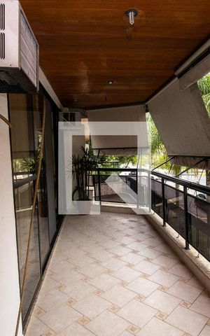 Apartamento à venda com 102m², 2 quartos e 2 vagas Apartamento à venda com 102m², 2 quartos e 2 vagasVaranda
