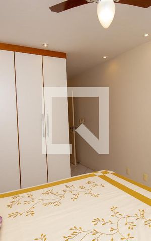 Apartamento à venda com 102m², 2 quartos e 2 vagas Apartamento à venda com 102m², 2 quartos e 2 vagasQuarto 1