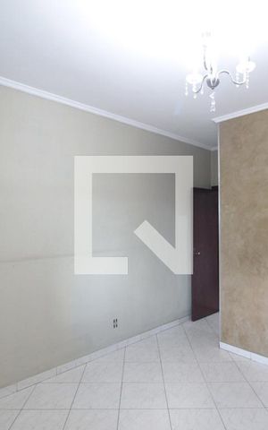 Casa à venda com 200m², 3 quartos e 2 vagasSuite