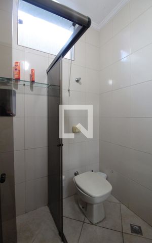 Casa à venda com 200m², 3 quartos e 2 vagasBanheiro Social