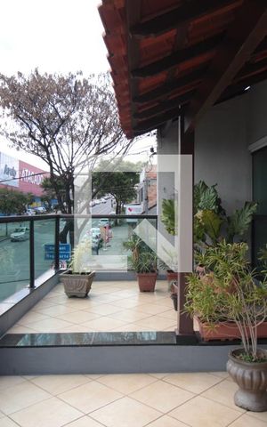 Casa à venda com 200m², 3 quartos e 2 vagasVaranda da Sala