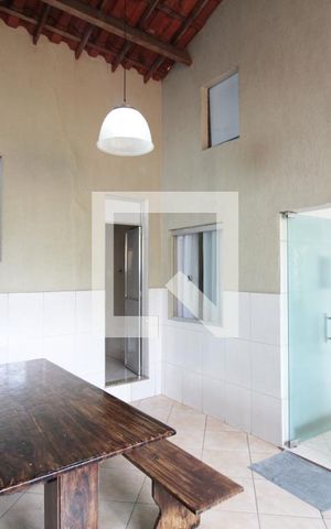Casa à venda com 200m², 3 quartos e 2 vagasÁrea Gourmet