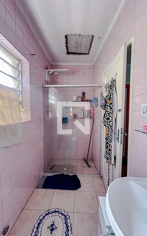 Casa à venda com 120m², 2 quartos e 1 vagaBanheiro