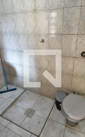 Casa à venda com 250m², 5 quartos e 4 vagasCasa 2 - Banheiro
