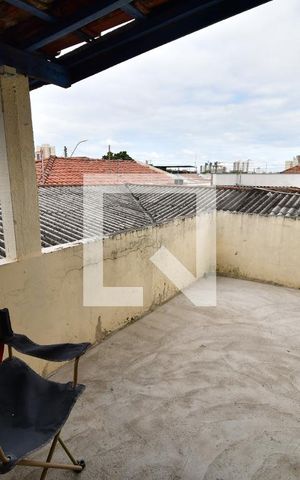 Casa à venda com 250m², 5 quartos e 4 vagasQuarto 3 - Sacada