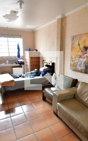 Casa à venda com 250m², 5 quartos e 4 vagasQuarto 2