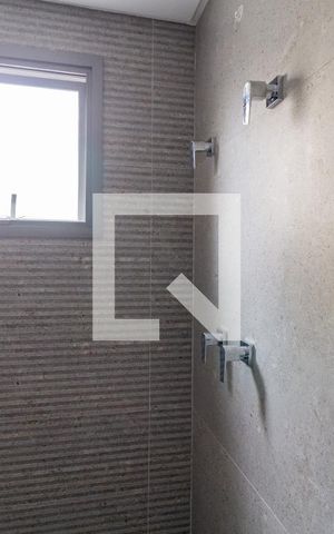 Apartamento à venda com 75m², 2 quartos e 1 vaga Apartamento à venda com 75m², 2 quartos e 1 vagaBanheiro da Suíte 2