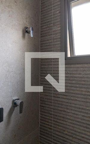 Apartamento à venda com 75m², 2 quartos e 1 vaga Apartamento à venda com 75m², 2 quartos e 1 vagaBanheiro da Suite 1