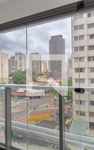 Apartamento à venda com 75m², 2 quartos e 1 vaga Apartamento à venda com 75m², 2 quartos e 1 vagaVista da janela da sala
