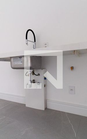 Apartamento à venda com 75m², 2 quartos e 1 vaga Apartamento à venda com 75m², 2 quartos e 1 vagaCozinha
