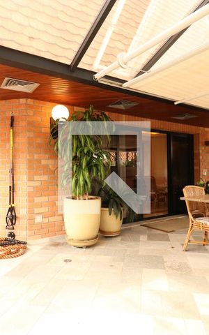 Apartamento à venda com 886m², 4 quartos e 6 vagasCobertura