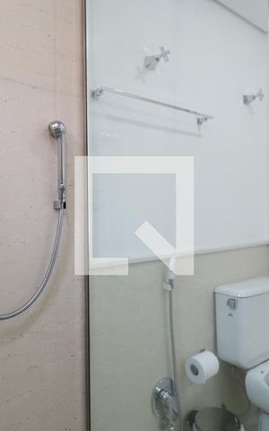 Apartamento à venda com 886m², 4 quartos e 6 vagasBanheiro da Suíte 4